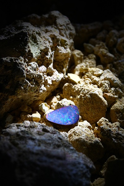 Bijoux sertis d' Opale boulder chez Juwelo. Bijouterie en ligne.