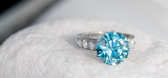 Diamant bleu Juwelo bijouterie en ligne