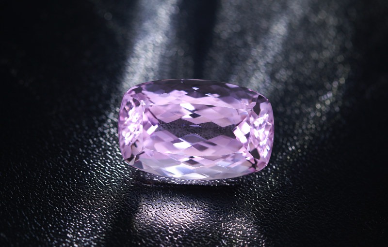 Jolie Kunzite