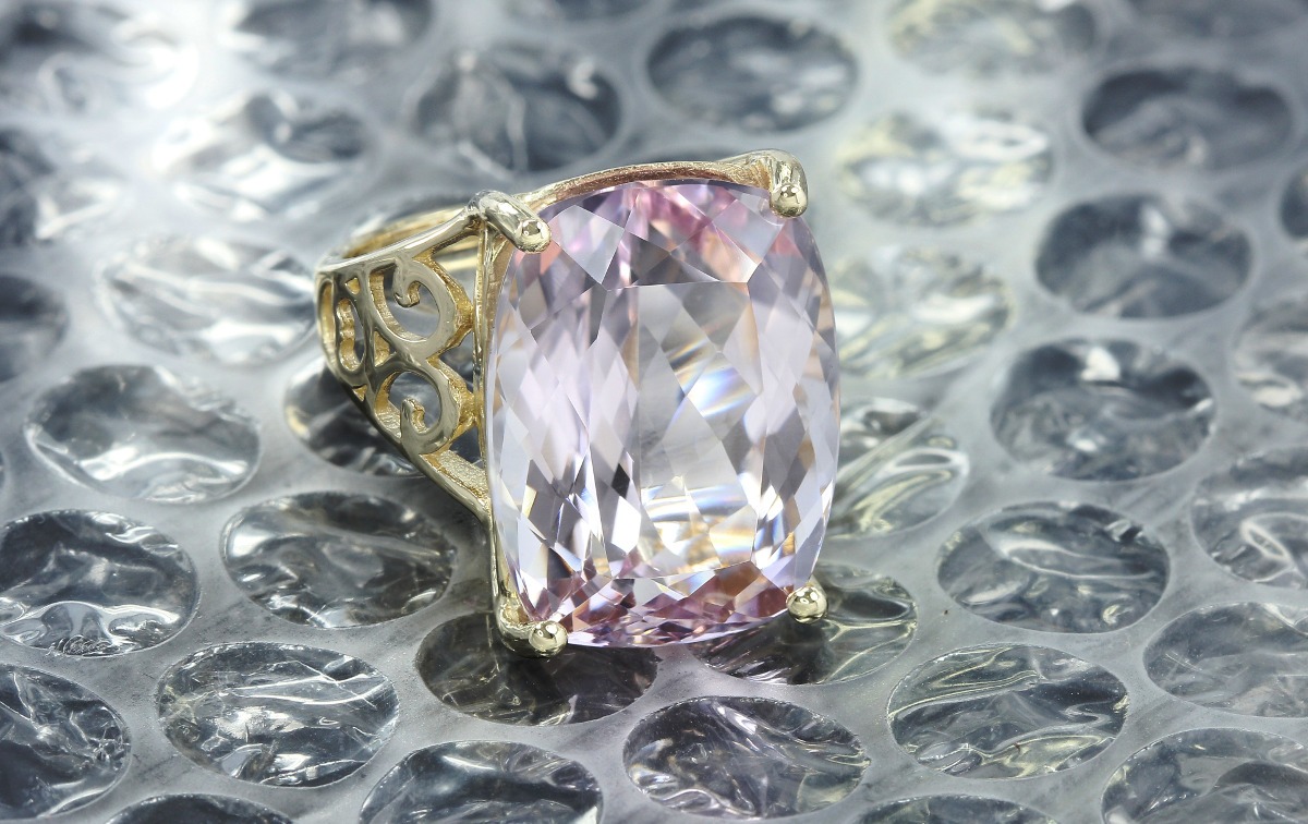 bijou en Kunzite